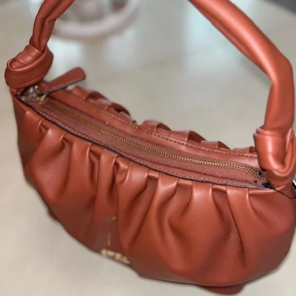 GUESS Los Angeles Small Satchel Faux Leather Cognac color Hand bag-NEW - Picture 3 of 13